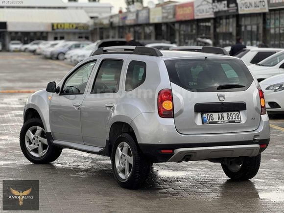 2011 DACİA DUSTER 1.5 DCİ LAURETE FULL PAKET CAMM GİBİ