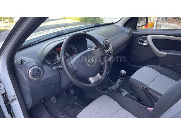 2012 DACİA DUSTER 1.5 dci 4*4 LAUREATE HATASIZ AYARINDA