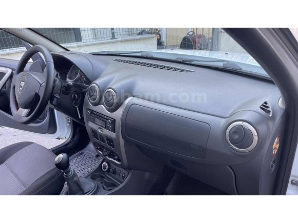 2012 DACİA DUSTER 1.5 dci 4*4 LAUREATE HATASIZ AYARINDA