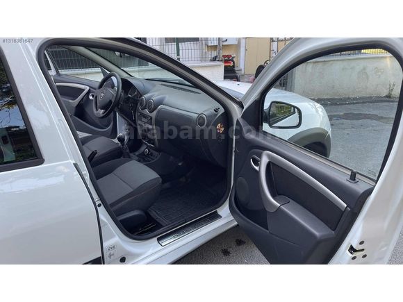 2012 DACİA DUSTER 1.5 dci 4*4 LAUREATE HATASIZ AYARINDA