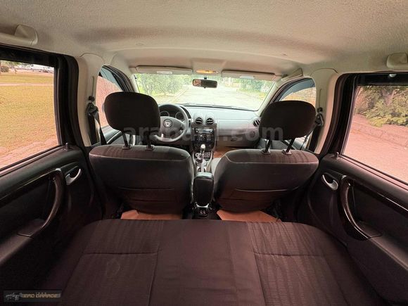 ERD GARAGE'DEN ÇOK TEMİZ 4x4 LAUREATE DUSTER