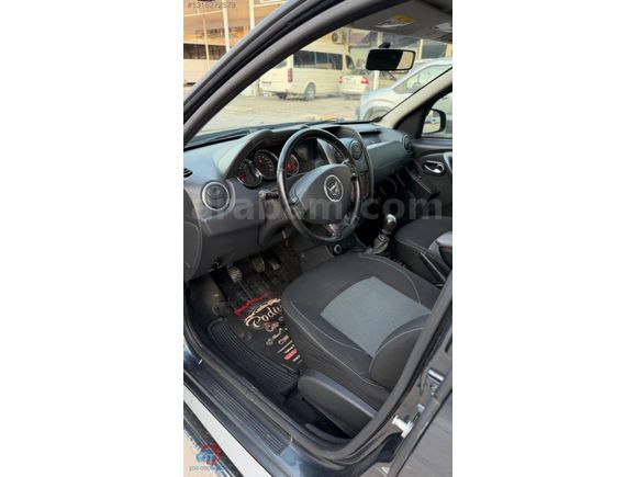 DACİA DUSTER LAUREATE LO0K 4X4 190 000 KM
