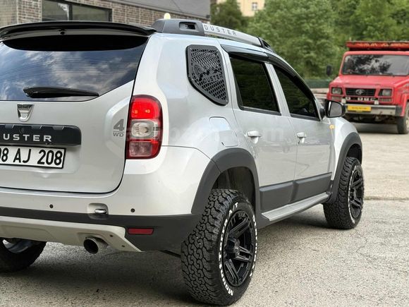 2016 DACİA DUSTER LAUREATE LOOK - HATASIZ - 145 KM - 4X4