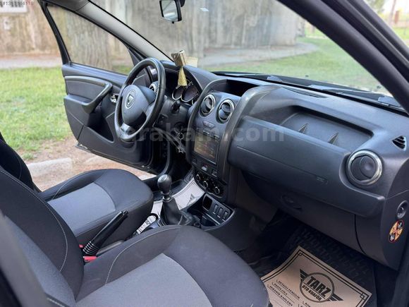 CAM GİBİ HATASIZ DEĞİŞENSİZ HASAR KAYITSIZ 2016 DUSTER 143.000KM