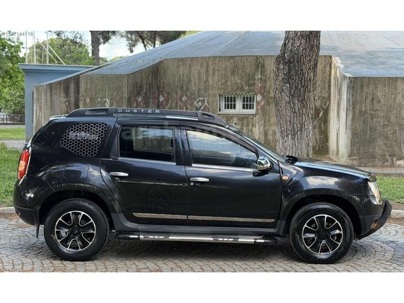 CAM GİBİ HATASIZ DEĞİŞENSİZ HASAR KAYITSIZ 2016 DUSTER 143.000KM