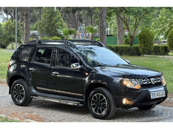 CAM GİBİ HATASIZ DEĞİŞENSİZ HASAR KAYITSIZ 2016 DUSTER 143.000KM
