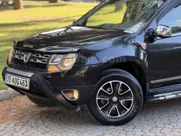CAM GİBİ HATASIZ DEĞİŞENSİZ HASAR KAYITSIZ 2016 DUSTER 143.000KM