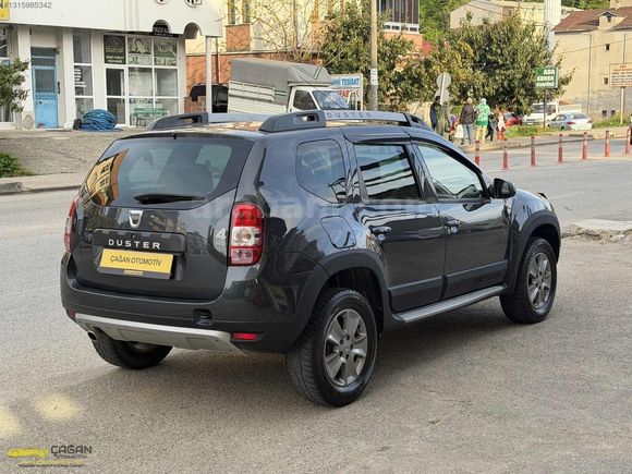 ÇAĞAN'DAN 2015 DUSTER 4X4 LAUREATE LOOK BOYASIZ 125.000KM