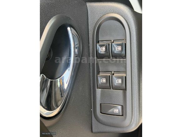 2014 MDL 75.000 KM DUSTER LAUREATE 110'luk FULL EXTRALI ORJİNAL