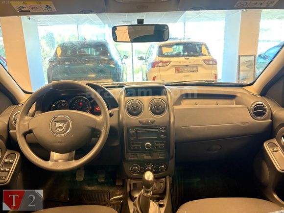 **K.K 12 AY TAKSİT İMKANI** TEKBAŞ KARTAL'DAN DACİA DUSTER