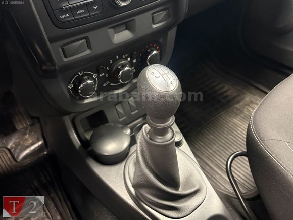 **K.K 12 AY TAKSİT İMKANI** TEKBAŞ KARTAL'DAN DACİA DUSTER