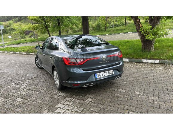 Sahibinden Renault Megane 1.3 TCe Joy Comfort 2022 Model 