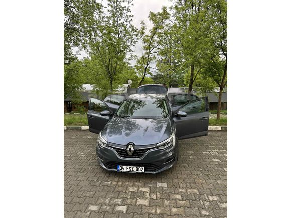Sahibinden Renault Megane 1.3 TCe Joy Comfort 2022 Model 