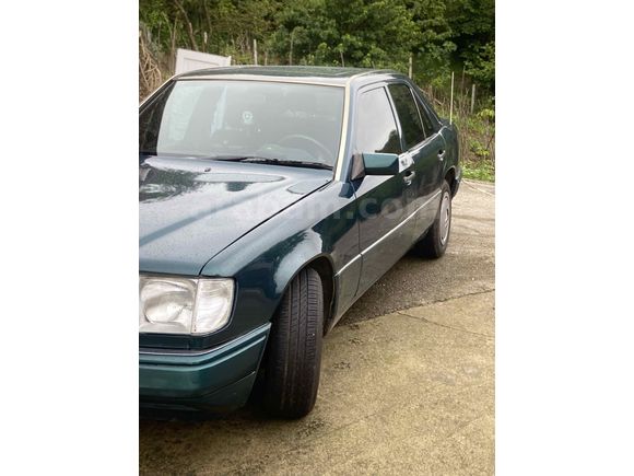 Sahibinden Mercedes - Benz E 200 d 1995 Model transporter takaslı