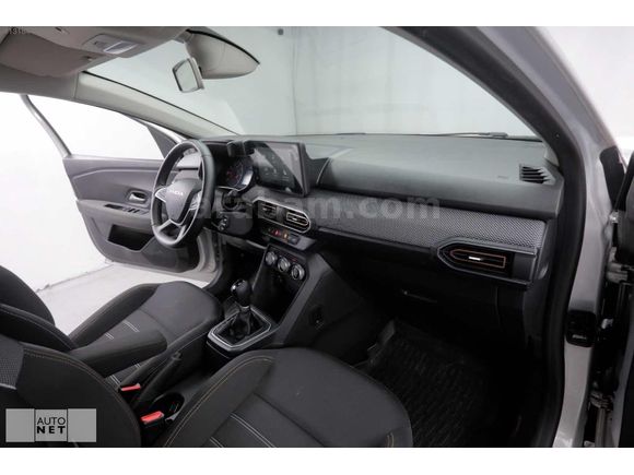HATASIZ 2023 DACİA SANDERO 1.0 TCE EXPRESSİON