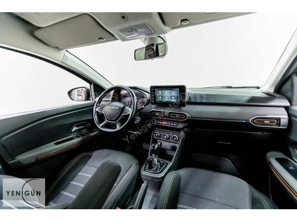 YENİGÜN MOTORS'dan 2023 Sandero 1.0 Tce Stepway Exspression CVT