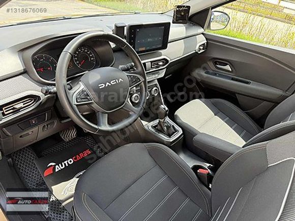 -AUTO CAR 25-2024 DACİA SANDERO STEPWAY 1.0 TCE EXPRESSİON HATSZ