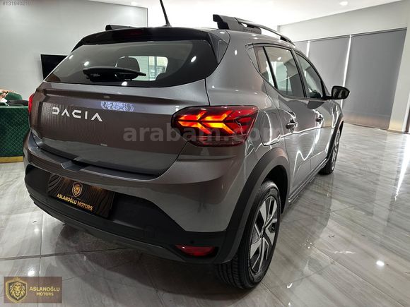 2025 10 BİN KM DACIA STEPWAY EXPRESSİON 1.0TCE 90BG CVT SADECE