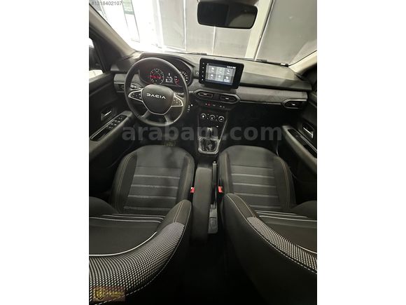 2025 10 BİN KM DACIA STEPWAY EXPRESSİON 1.0TCE 90BG CVT SADECE