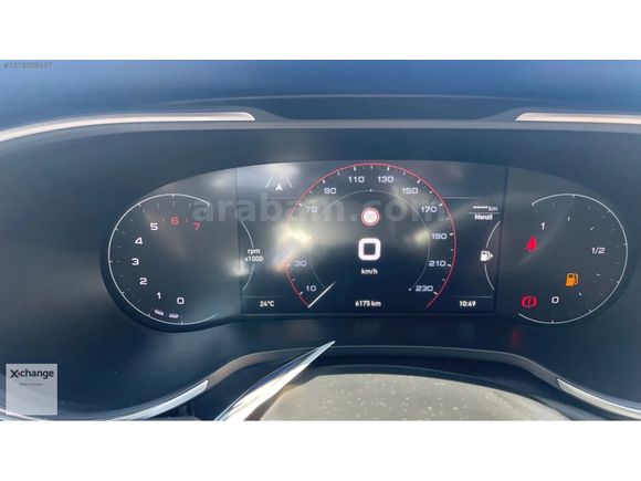 BAKIRCILAR'DAN FİAT EGEA CROSS 1.4 FİRE LOUNGE TRCTN+GSR 6.200KM