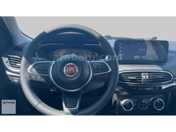 BAKIRCILAR'DAN FİAT EGEA CROSS 1.4 FİRE LOUNGE TRCTN+GSR 6.200KM