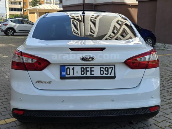 Galeriden Ford Focus 1.6 Ti-VCT Titanium X 2013 Model Adana
