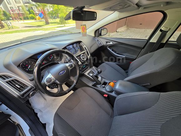 Galeriden Ford Focus 1.6 Ti-VCT Titanium X 2013 Model Adana