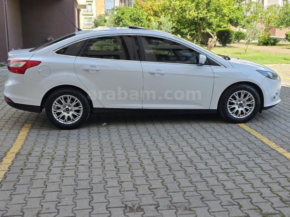 Galeriden Ford Focus 1.6 Ti-VCT Titanium X 2013 Model Adana