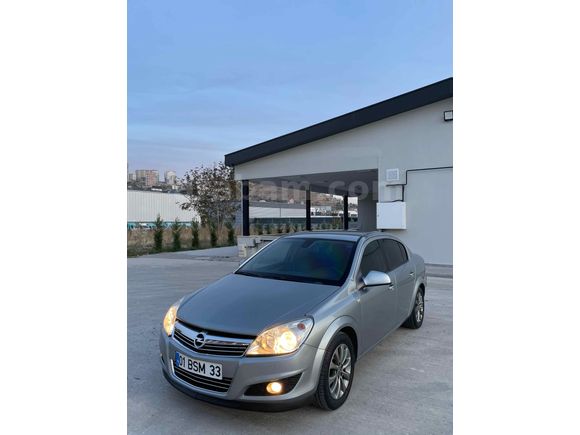Sahibinden Opel Astra 1.6 Edition 2012 Model  261.000 km Mavi