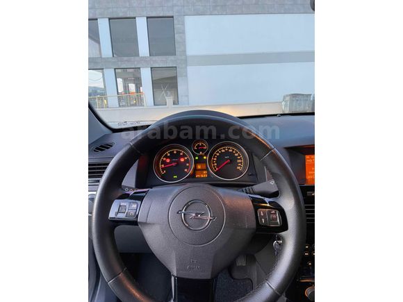 Sahibinden Opel Astra 1.6 Edition 2012 Model  261.000 km Mavi