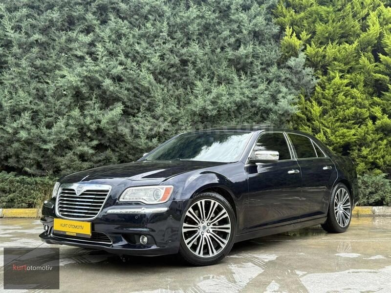 Galeriden Lancia Thema 3.0 CRD 2012 Model Düzce 175.000 km Lacivert