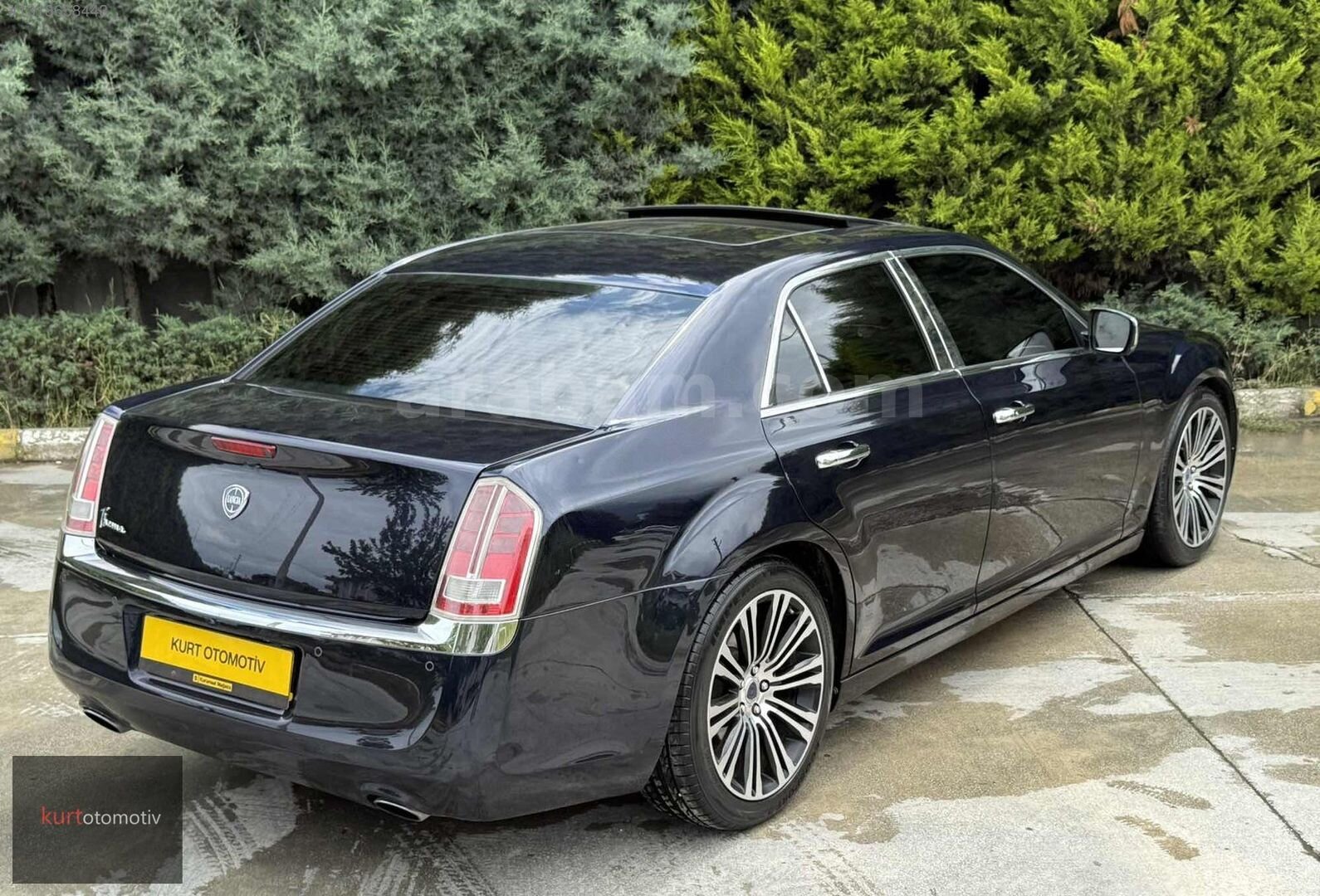 Galeriden Lancia Thema 3.0 CRD 2012 Model Düzce 175.000 km Lacivert 5