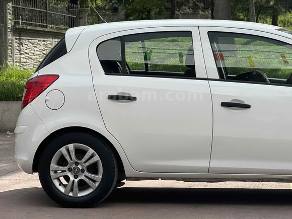 KARACA | 2013 Corsa Düşük Km Temiz Bakımlı