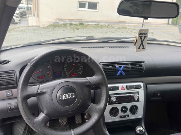 Sahibinden Audi A4 Sedan 1.8 2000 Model 