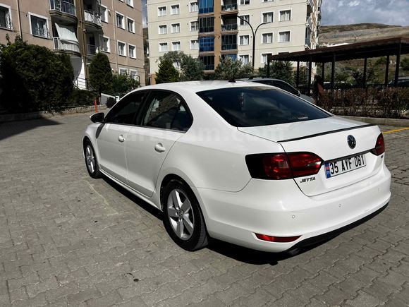 Sahibinden Volkswagen Jetta 1.6 TDi Comfortline 2013 Model 