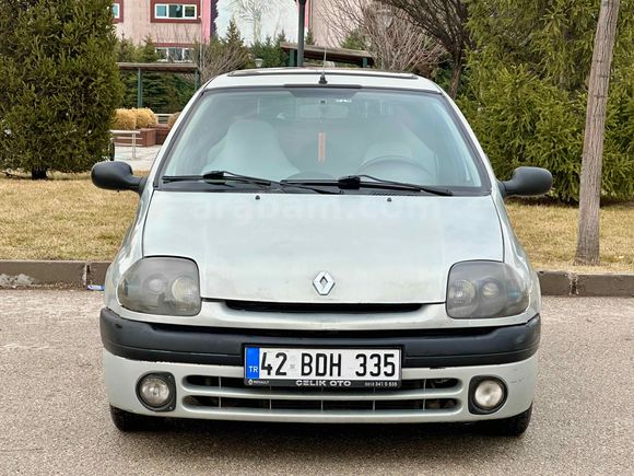 Sahibinden Renault Clio 1.4 RXT 2001 Model 