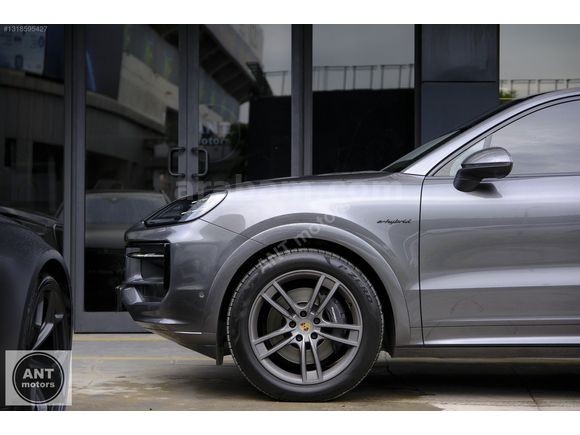 HATASIZ 2024 ÇIKIŞ PORSCHE CAYENNE COUPE 3.0 e-HYBRID+GTS PAKET