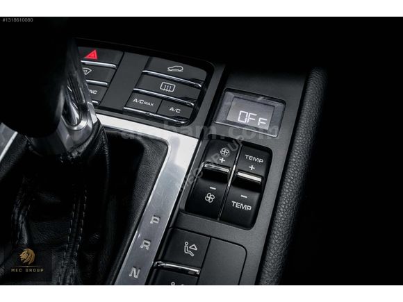 2016 PORSCHE MACAN CAM TAVAN BAYİ DÜŞÜK KM