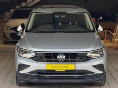 DS MOTOR'S DAN 2022 LİFE TİGUAN CAM TAVAN HATASIZ BOYASIZ