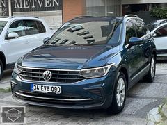BOYASIZ/2020 VW TİGUAN 1.5 TSİ 150 BG LIFE CAM TAVAN / 96 BİN KM