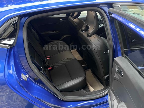 Sahibinden Renault Clio 1.0 TCe Techno Esprit Alpine 2024 Model 
