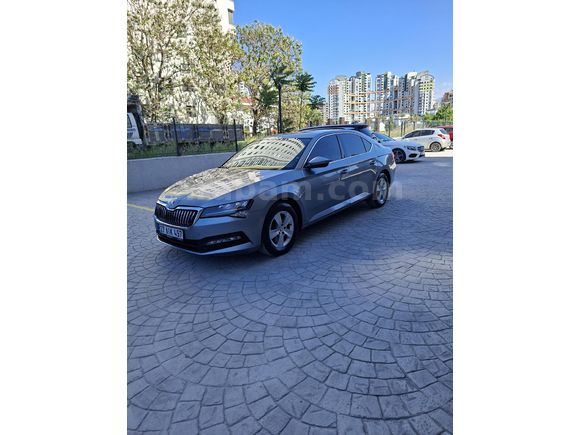 Sahibinden Skoda SuperB 1.5 TSI Comfort Plus 2021 Model