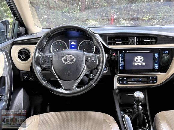 2017 TOYOTA COROLLA 50.YIL