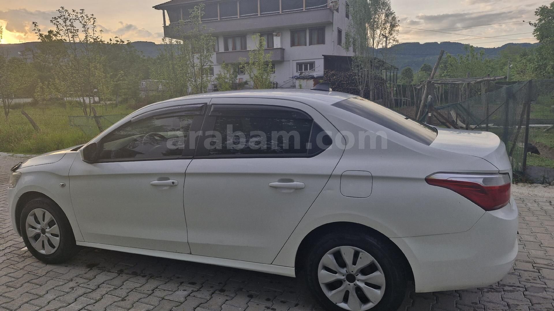 Sahibinden Citroen C-Elysée 1.6 HDi Confort 2015 Model Düzce 280.000 km Beyaz 4