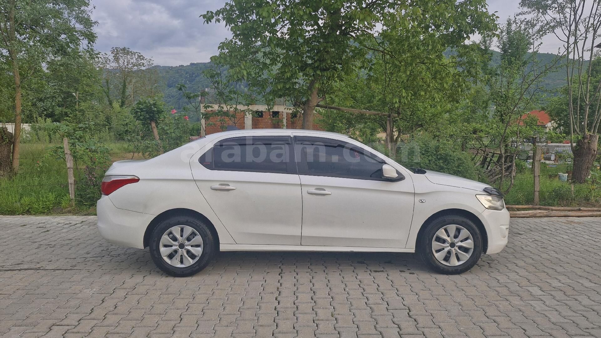 Sahibinden Citroen C-Elysée 1.6 HDi Confort 2015 Model Düzce 280.000 km Beyaz 3