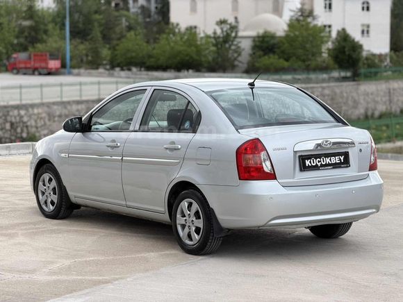 2010 MODEL 58 BİN KM 1.4 DOCH ACCENT ERA KREDİ KARTINA 12 TAKSİT
