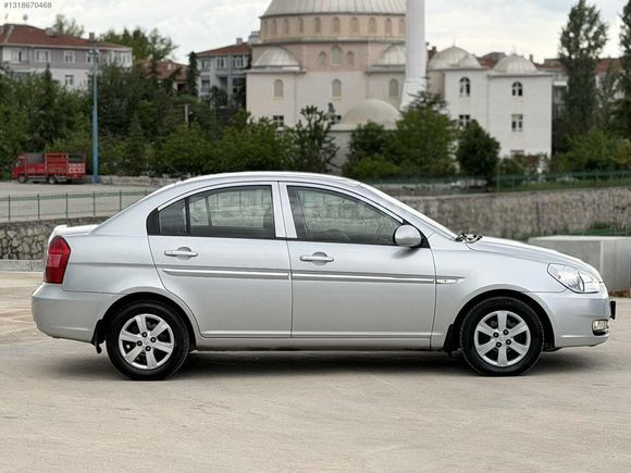 2010 MODEL 58 BİN KM 1.4 DOCH ACCENT ERA KREDİ KARTINA 12 TAKSİT
