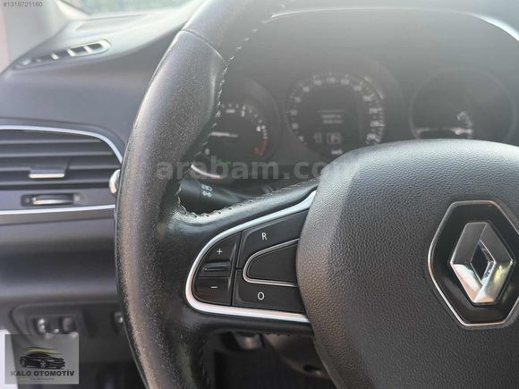 2020 MODEL MEGAN 1.5 TOUCH TESLA EKRANLI BİR PARÇA LOKAL BOYALI