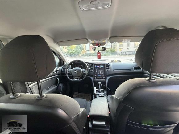 2020 MODEL MEGAN 1.5 TOUCH TESLA EKRANLI BİR PARÇA LOKAL BOYALI