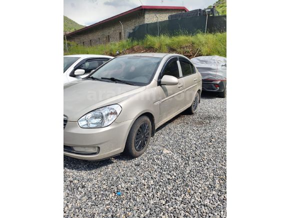 Sahibinden Hyundai Accent Era 1.5 CRDi-VGT Team 2011 Model 169 binde